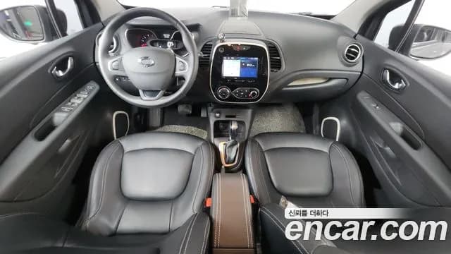 2018 Renault New QM3 LE Sold VIN VF12RS01AJW021038 – rear exterior 2018 Renault New QM3 LE Sold VIN VF12RS01AJW021038 – rear exterior