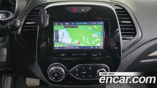 2018 Renault New QM3 RE Sold VIN VF12RS01AJW119254 – front exterior 2018 Renault New QM3 RE Sold VIN VF12RS01AJW119254 – front exterior