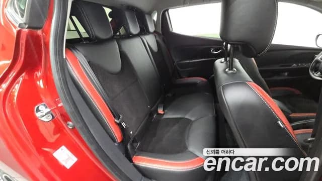 2018 Renault Clio Intens Sold VIN VF15RBJ0DJR024915 – photo 16 2018 Renault Clio Intens Sold VIN VF15RBJ0DJR024915 – photo 16