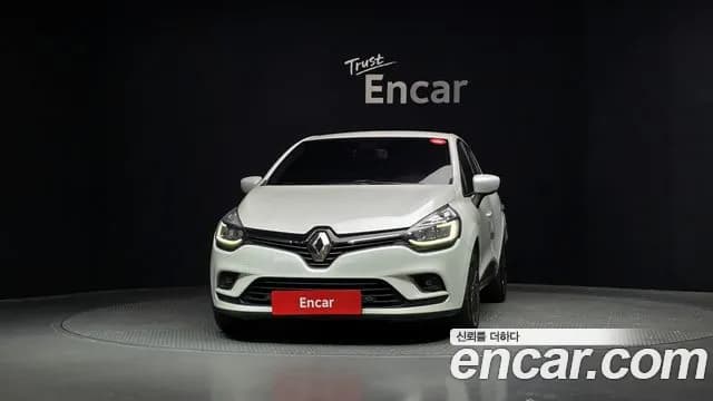 2018 Renault Clio Intens Sold VIN VF15RBJ0DJR445678 – photo 19 2018 Renault Clio Intens Sold VIN VF15RBJ0DJR445678 – photo 19