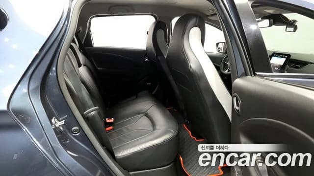 2020 Renault Zoe Intens Sold VIN VF1AG0005LF167213 – photo 24 2020 Renault Zoe Intens Sold VIN VF1AG0005LF167213 – photo 24