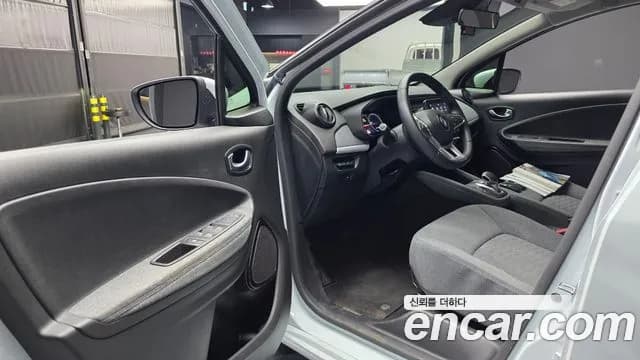 2021 Renault Zoe ZEN Sold VIN VF1AG0005MF448042 – photo 14 2021 Renault Zoe ZEN Sold VIN VF1AG0005MF448042 – photo 14