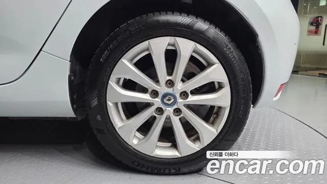 2021 Renault Zoe ZEN Sold VIN VF1AG0005MF448042 – photo 27 2021 Renault Zoe ZEN Sold VIN VF1AG0005MF448042 – photo 27