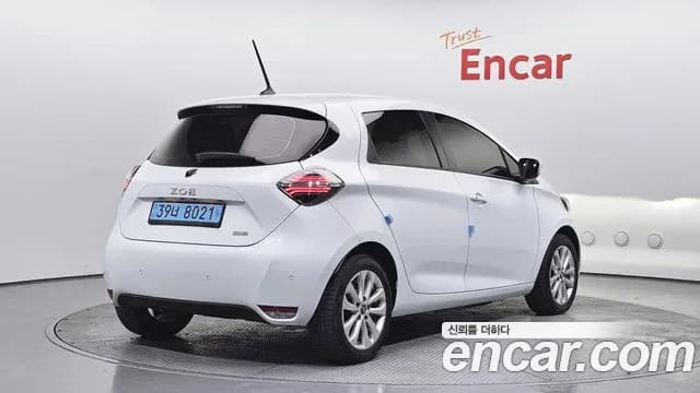 2021 Renault Zoe ZEN Sold VIN VF1AG0007MF448043 – front exterior 2021 Renault Zoe ZEN Sold VIN VF1AG0007MF448043 – front exterior