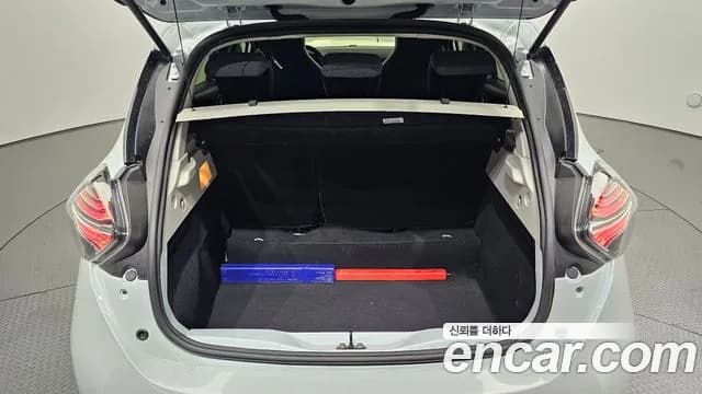 2021 Renault Zoe ZEN Sold VIN VF1AG0007MF448043 – exterior detail 2021 Renault Zoe ZEN Sold VIN VF1AG0007MF448043 – exterior detail