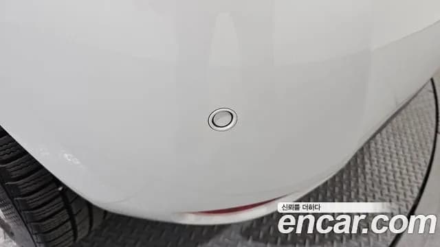 2021 Renault Zoe ZEN Sold VIN VF1AG0007MF448043 – undercarriage 2021 Renault Zoe ZEN Sold VIN VF1AG0007MF448043 – undercarriage