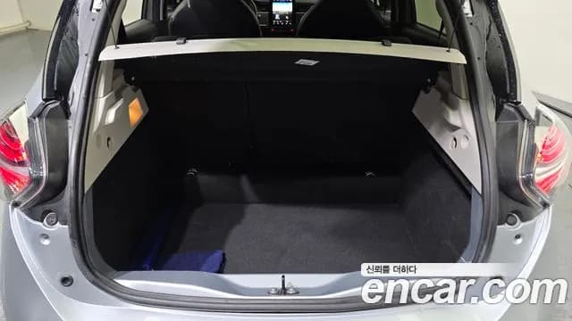 2021 Renault Zoe Intens Eco Sold VIN VF1AG0009MF588305 – rear exterior 2021 Renault Zoe Intens Eco Sold VIN VF1AG0009MF588305 – rear exterior