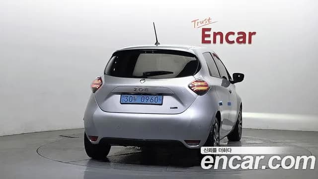 2021 Renault Zoe Intens Eco Sold VIN VF1AG0009MF588305 – engine bay 2021 Renault Zoe Intens Eco Sold VIN VF1AG0009MF588305 – engine bay