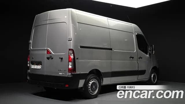 2019 Renault Master 2.3 Van L Sold VIN VF1MA0005KB806811 – rear exterior 2019 Renault Master 2.3 Van L Sold VIN VF1MA0005KB806811 – rear exterior