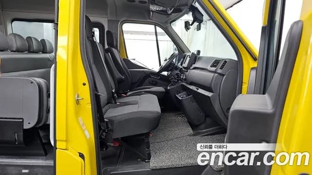 2020 Renault Master School Bus Sold VIN VF1ME0001LB279968 – photo 11 2020 Renault Master School Bus Sold VIN VF1ME0001LB279968 – photo 11