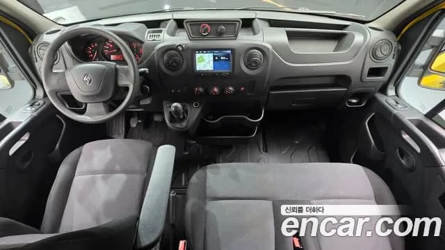2019 Renault Master 2.3 13-Seater Sold VIN VF1ME000XKB043805 – exterior detail 2019 Renault Master 2.3 13-Seater Sold VIN VF1ME000XKB043805 – exterior detail