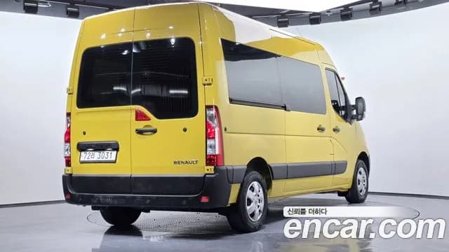 2019 Renault Master 2.3 13-Seater Sold VIN VF1ME000XKB043805 – photo 18 2019 Renault Master 2.3 13-Seater Sold VIN VF1ME000XKB043805 – photo 18