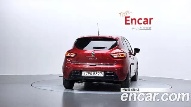 2019 Renault Clio Intens Panoramic Sold VIN VF1R98003KR736357 – photo 12 2019 Renault Clio Intens Panoramic Sold VIN VF1R98003KR736357 – photo 12