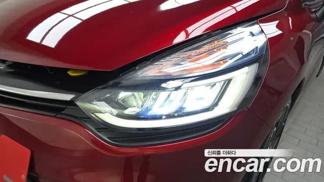 2019 Renault Clio Intens Panoramic Sold VIN VF1R98003KR736357 – photo 25 2019 Renault Clio Intens Panoramic Sold VIN VF1R98003KR736357 – photo 25
