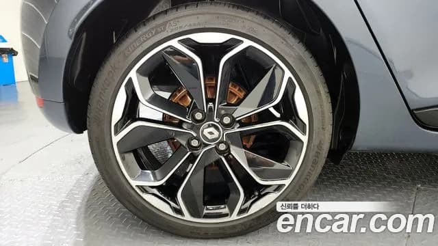 2019 Renault Clio Intens Panoramic Sold VIN VF1R98004KR930816 – dashboard 2019 Renault Clio Intens Panoramic Sold VIN VF1R98004KR930816 – dashboard