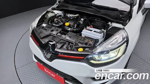 2019 Renault Clio Intens Panoramic Sold VIN VF1R98006KR736496 – photo 18 2019 Renault Clio Intens Panoramic Sold VIN VF1R98006KR736496 – photo 18