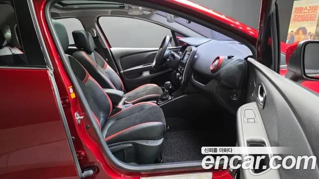 2019 Renault Clio Intens Panoramic Sold VIN VF1R9800XKR951315 – photo 17 2019 Renault Clio Intens Panoramic Sold VIN VF1R9800XKR951315 – photo 17