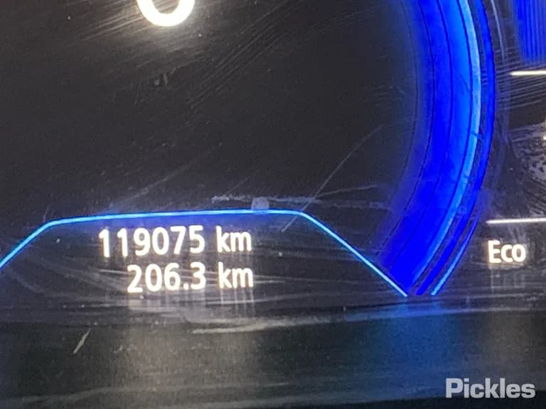 2017 Renault Megane Used VIN VF1RFB001G0740540 – engine bay 2017 Renault Megane Used VIN VF1RFB001G0740540 – engine bay