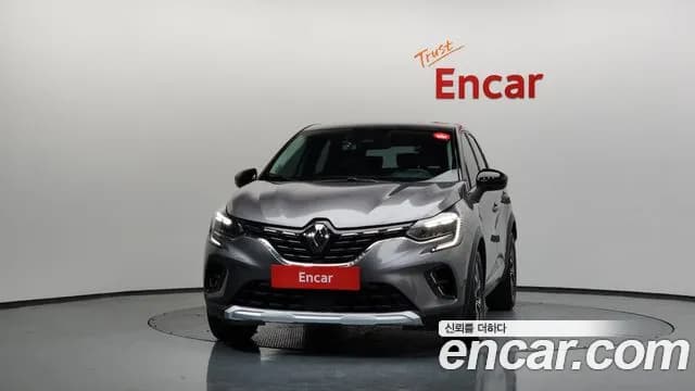 2020 Renault Captur 1.3 TCe Intens Sold VIN VF1RJB005LW664715 – rear exterior 2020 Renault Captur 1.3 TCe Intens Sold VIN VF1RJB005LW664715 – rear exterior