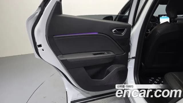 2020 Renault Captur 1.3 TCe Edition Paris Sold VIN VF1RJB007LW308718 – front exterior 2020 Renault Captur 1.3 TCe Edition Paris Sold VIN VF1RJB007LW308718 – front exterior