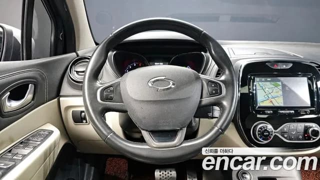 2019 Renault New QM3 RE Sold VIN VF1S87003KW719185 – rear exterior 2019 Renault New QM3 RE Sold VIN VF1S87003KW719185 – rear exterior