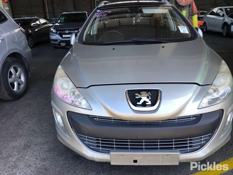 2008 Peugeot 308 Used VIN VF34HRHRJ55221495 – photo 14 2008 Peugeot 308 Used VIN VF34HRHRJ55221495 – photo 14