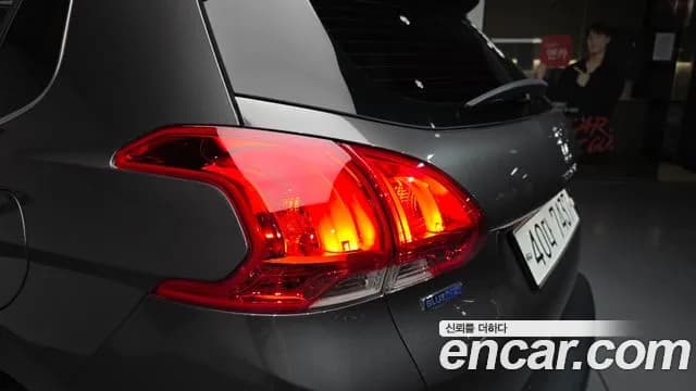 2017 Peugeot 2008 1.6 BlueHDi Feline Sold VIN VF3CUBHYMHY000986 – rear exterior 2017 Peugeot 2008 1.6 BlueHDi Feline Sold VIN VF3CUBHYMHY000986 – rear exterior