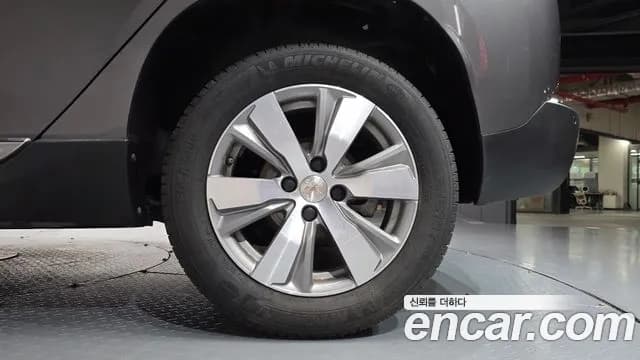 2017 Peugeot 2008 1.6 BlueHDi Feline Sold VIN VF3CUBHYMHY000986 – photo 27 2017 Peugeot 2008 1.6 BlueHDi Feline Sold VIN VF3CUBHYMHY000986 – photo 27