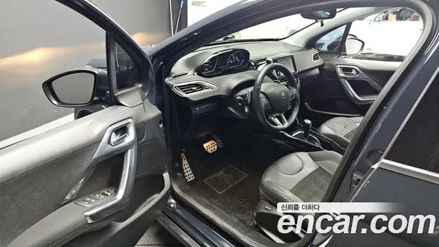 2017 Peugeot 2008 1.6 BlueHDi Allure GC Sold VIN VF3CUBHYMHY002768 – photo 11 2017 Peugeot 2008 1.6 BlueHDi Allure GC Sold VIN VF3CUBHYMHY002768 – photo 11