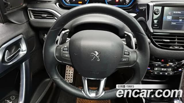 2017 Peugeot 2008 1.6 BlueHDi Allure GC Sold VIN VF3CUBHYMHY002768 – photo 12 2017 Peugeot 2008 1.6 BlueHDi Allure GC Sold VIN VF3CUBHYMHY002768 – photo 12