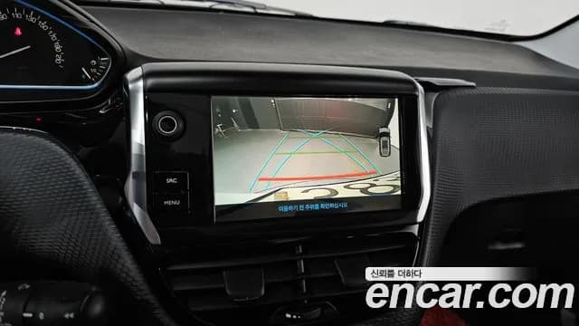 2019 Peugeot 2008 1.5 BlueHDi Allure Sold VIN VF3CUYHXNKY002240 – photo 18 2019 Peugeot 2008 1.5 BlueHDi Allure Sold VIN VF3CUYHXNKY002240 – photo 18