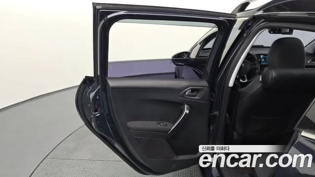 2019 Peugeot 2008 1.5 BlueHDi Allure Sold VIN VF3CUYHXNKY003827 – undercarriage 2019 Peugeot 2008 1.5 BlueHDi Allure Sold VIN VF3CUYHXNKY003827 – undercarriage