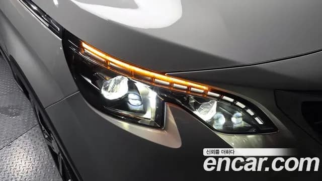 2019 Peugeot 3008 2nd Gen 1.5 BlueHDi Allure Sold VIN VF3MCYHZRKS032814 – exterior detail 2019 Peugeot 3008 2nd Gen 1.5 BlueHDi Allure Sold VIN VF3MCYHZRKS032814 – exterior detail