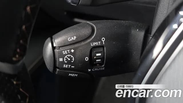 2021 Peugeot 3008 2nd Gen 1.5 BlueHDi GT Line Sold VIN VF3MCYHZRMS004532 – photo 28 2021 Peugeot 3008 2nd Gen 1.5 BlueHDi GT Line Sold VIN VF3MCYHZRMS004532 – photo 28