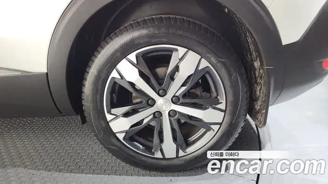 2022 Peugeot 5008 2nd Gen 1.5 BlueHDi GT Sold VIN VF3MCYHZUNS008878 – photo 32 2022 Peugeot 5008 2nd Gen 1.5 BlueHDi GT Sold VIN VF3MCYHZUNS008878 – photo 32