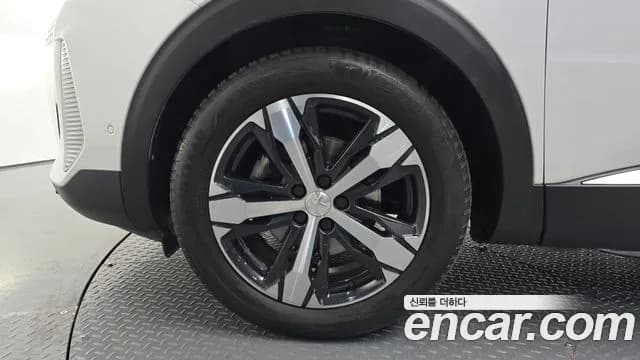 2022 Peugeot 5008 2nd Gen 1.2 Pure Tech GT Sold VIN VF3MRHNSCNS083367 – rear exterior 2022 Peugeot 5008 2nd Gen 1.2 Pure Tech GT Sold VIN VF3MRHNSCNS083367 – rear exterior