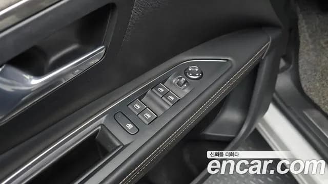 2022 Peugeot 5008 2nd Gen 1.2 Pure Tech GT Sold VIN VF3MRHNSCNS083367 – photo 17 2022 Peugeot 5008 2nd Gen 1.2 Pure Tech GT Sold VIN VF3MRHNSCNS083367 – photo 17