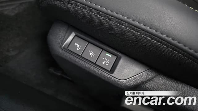 2023 Peugeot e-208 2nd Gen GT Sold VIN VR3UHZKXZPT507891 – interior seats 2023 Peugeot e-208 2nd Gen GT Sold VIN VR3UHZKXZPT507891 – interior seats