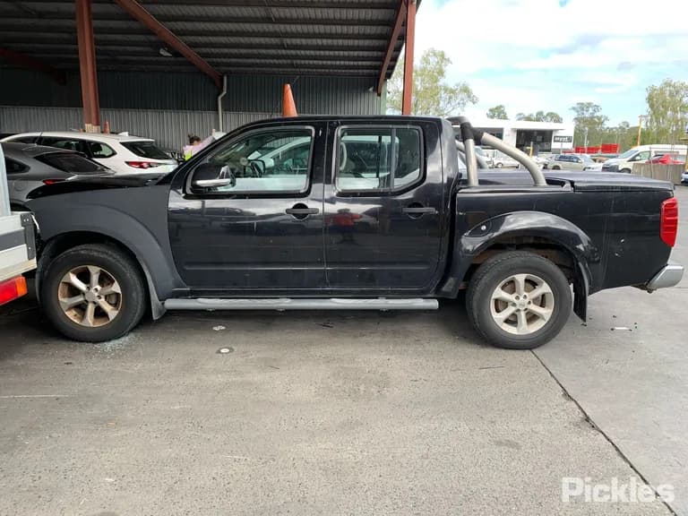2013 Nissan Navara Used VIN VSKCVAD40A0535802 – rear exterior 2013 Nissan Navara Used VIN VSKCVAD40A0535802 – rear exterior