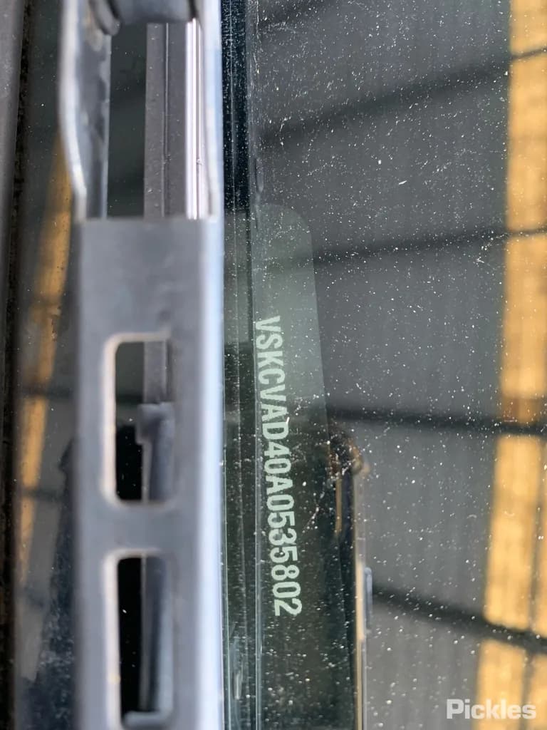 2013 Nissan Navara Used VIN VSKCVAD40A0535802 – interior seats 2013 Nissan Navara Used VIN VSKCVAD40A0535802 – interior seats