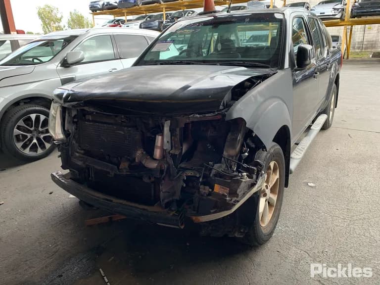 2013 Nissan Navara Used VIN VSKCVAD40A0535802 – photo 25 2013 Nissan Navara Used VIN VSKCVAD40A0535802 – photo 25