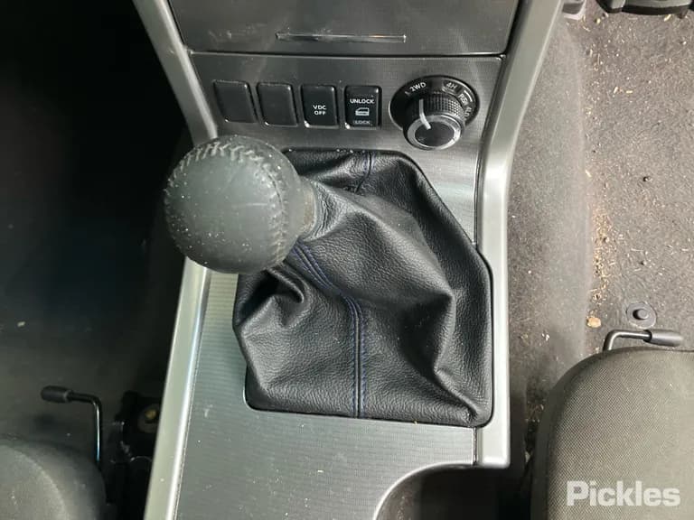 2011 Nissan Navara Used VIN VSKCVND40A0442253 – photo 11 2011 Nissan Navara Used VIN VSKCVND40A0442253 – photo 11