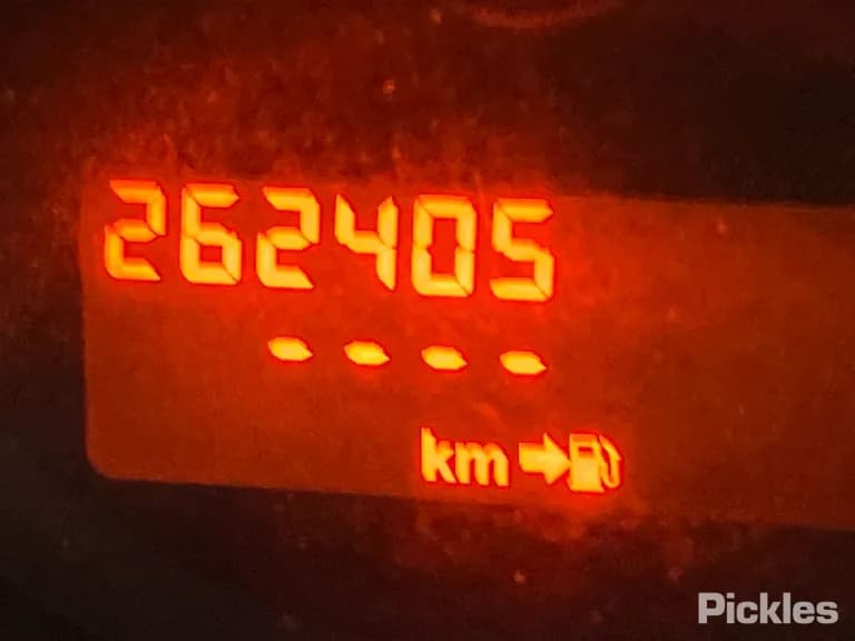 2013 Nissan Navara Used VIN VSKCVND40A0512149 – rear exterior 2013 Nissan Navara Used VIN VSKCVND40A0512149 – rear exterior