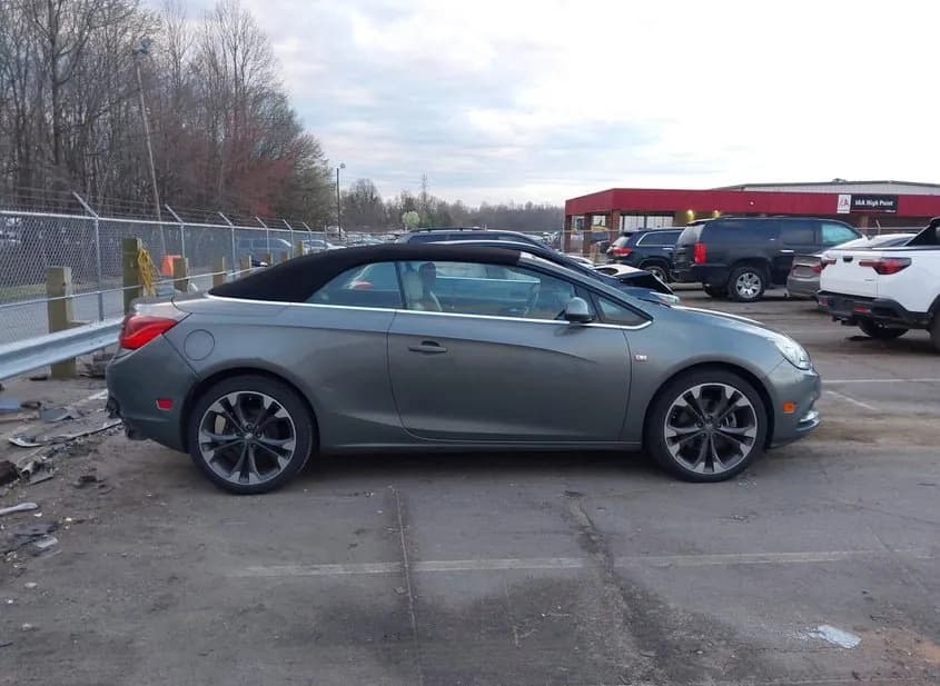 2017 BUICK Cascada Used VIN W04WH3N59HG114164 – front exterior 2017 BUICK Cascada Used VIN W04WH3N59HG114164 – front exterior
