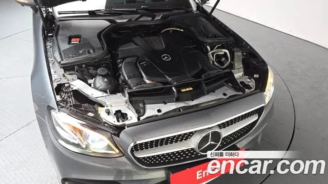 2020 Mercedes-Benz E-Class W213 E450 4MATIC Coupe Sold VIN W1K1J6JBXLF133599 – photo 30 2020 Mercedes-Benz E-Class W213 E450 4MATIC Coupe Sold VIN W1K1J6JBXLF133599 – photo 30