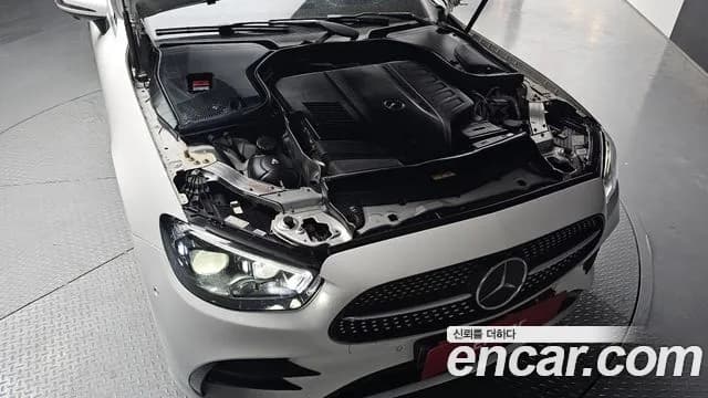 2022 Mercedes-Benz E-Class W213 E450 4MATIC Cabriolet Sold VIN W1K1K5KB0NF177572 – interior seats 2022 Mercedes-Benz E-Class W213 E450 4MATIC Cabriolet Sold VIN W1K1K5KB0NF177572 – interior seats