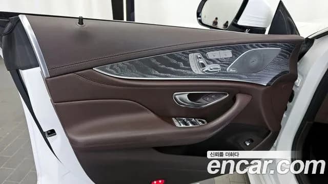 2021 Mercedes-Benz CLS-Class C257 CLS450 4MATIC AMG Line Sold VIN W1K2J5KB0MA091326 – rear exterior 2021 Mercedes-Benz CLS-Class C257 CLS450 4MATIC AMG Line Sold VIN W1K2J5KB0MA091326 – rear exterior