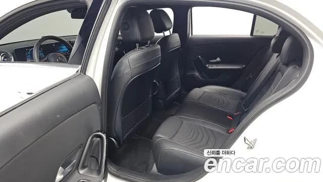 2020 Mercedes-Benz A-Class W177 A220 Hatchback Sold VIN W1K3F4EB1LJ206624 – trunk area 2020 Mercedes-Benz A-Class W177 A220 Hatchback Sold VIN W1K3F4EB1LJ206624 – trunk area