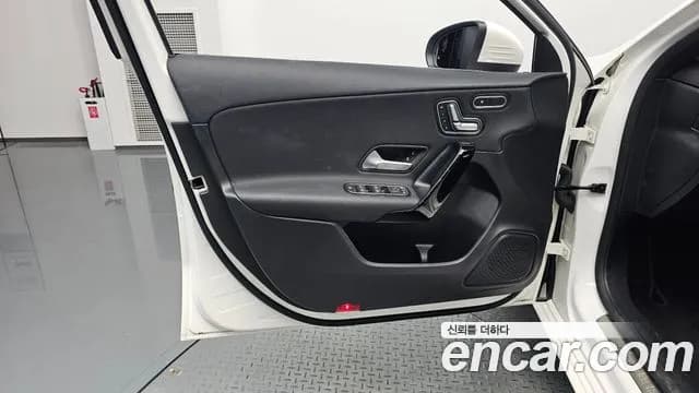 2020 Mercedes-Benz A-Class W177 A220 Hatchback Sold VIN W1K3F4EB1LJ206624 – photo 23 2020 Mercedes-Benz A-Class W177 A220 Hatchback Sold VIN W1K3F4EB1LJ206624 – photo 23