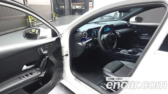 2020 Mercedes-Benz A-Class W177 A220 Hatchback Sold VIN W1K3F4EB5LJ193070 – photo 16 2020 Mercedes-Benz A-Class W177 A220 Hatchback Sold VIN W1K3F4EB5LJ193070 – photo 16